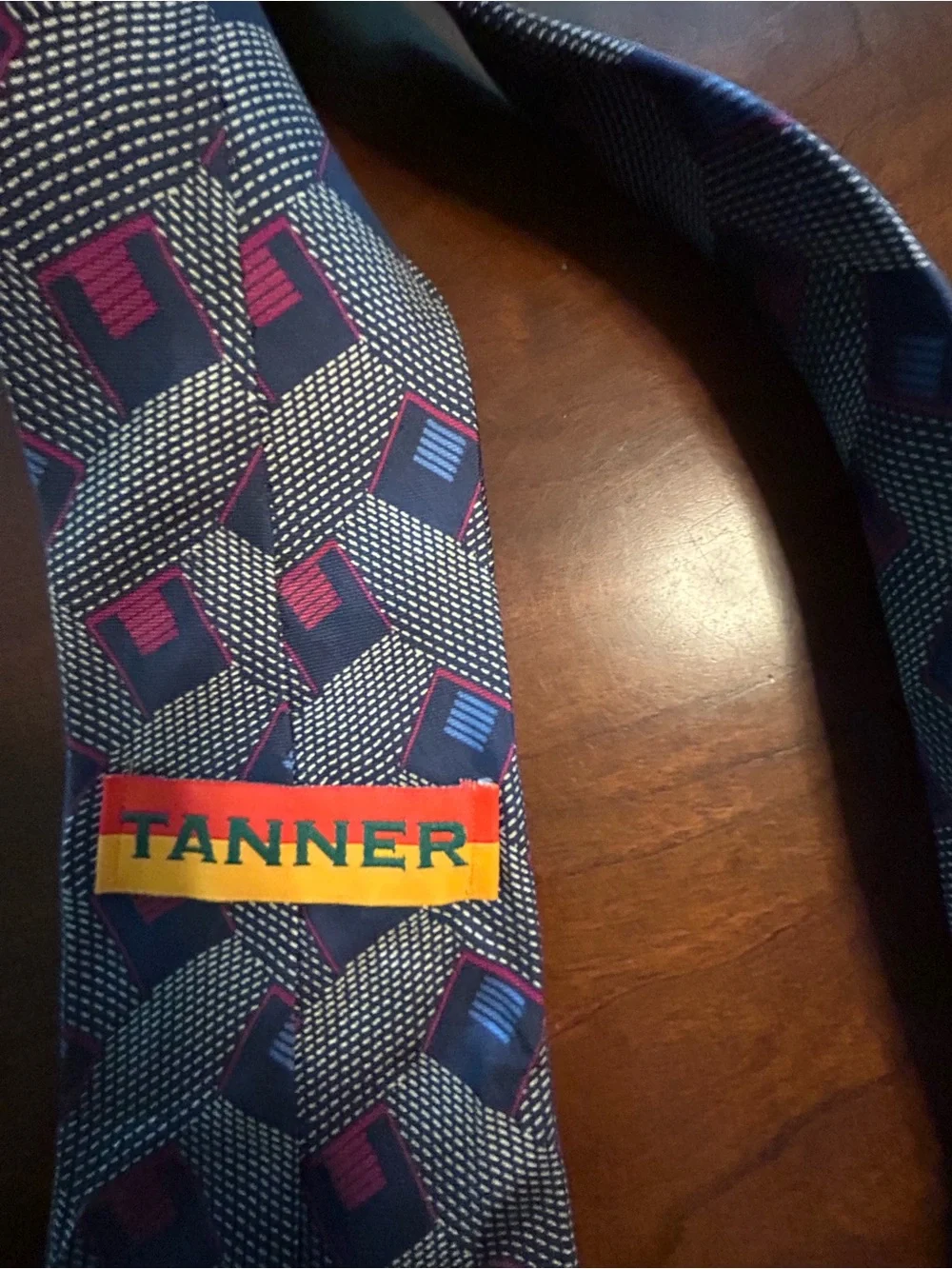 Tanner Geometric Pattern 100% Silk Neck Tie